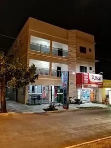 Nuna Hotel - 戈亚内西亚