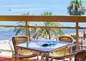 Sunset Beach Club Hotel Apartments