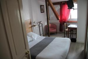 Hotels Hostellerie du Beffroy : photos des chambres