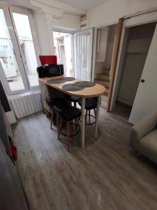 Appartements Appartement hyper centre au bord de loire : photos des chambres