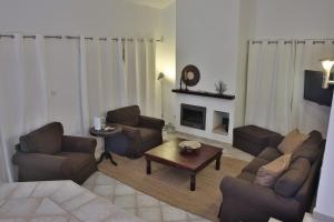 Nestor Hillside House by TrulyCyprus