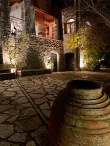 Elati's traditional and cosy home - Rádhos