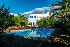 Casa Di Roma Paros Greece