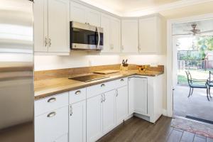 Home by Beach 6 - Beachwalk