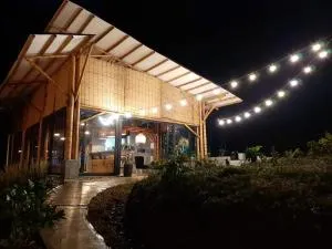 Ecohotel Monte Tierra Habitaciones y Glamping - فيلانديا