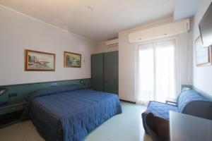 Double or Twin Room room in Hotel Tirreno