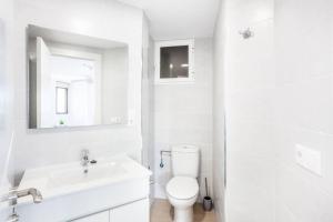 LEVANTE BEACH FRONT OF THE SEA Estacha