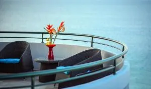 Marina View Sea Front Apartment - 塞尼梅西奇卡罗