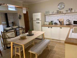 Talu Cosy Country Cottage in City Centre Gloucester Suurbritannia