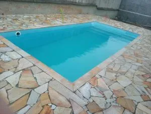 Maravilhosa vila a 150 m da praia do GUARAÚ, para 30 pessoas! - 佩鲁伊比