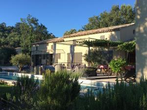 B&B / Chambres d'hotes Une Sieste en Luberon : photos des chambres