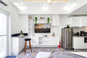 FRESIA by J&J Homes At Amani Grand Resort Residences Near Airport