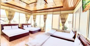 Phòng gia đình cho 8 người (Family Room for 8 People)