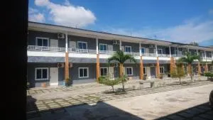 Liberty Homestay - Parit