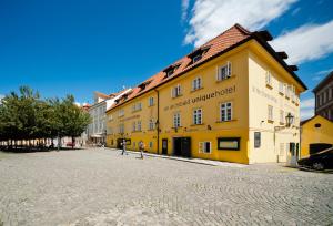 4 hvězdičkový hotel Archibald At the Charles Bridge Praha Česko