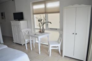 Studio Broeckestraat 12