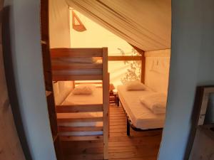 Campings Le Beau Veze : photos des chambres