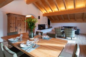 Appartement Exclusive Dachwohnung mit herrlicher Aussicht Klosters-Serneus Schweiz