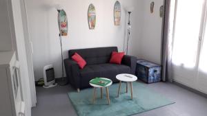 Appartements Bandol nature et loisirs: Parking/ Piscine : photos des chambres