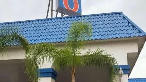 Motel 6-Daytona Beach, FL - Speedway - DeLand