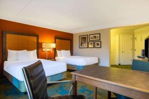 Double Room with Two Double Beds - Disability Access room in La Quinta by Wyndham Charlotte Airport South