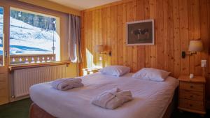 Hotels Hotel Arbois Bettex : Chambre Double ou Lits Jumeaux avec Balcon