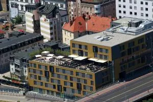 马里博尔城市酒店 - Pernica