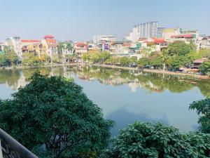 Lakeside House Hanoi