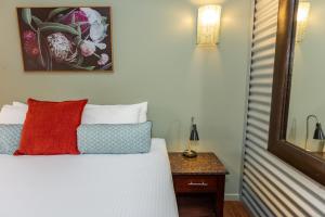 The Olive Tree Motel