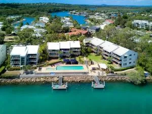 Noosa Shores Resort - Noosa Heads