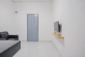 RedDoorz Apartment @ Batam Centre 3