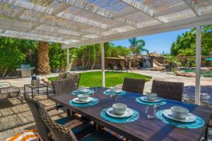 Villa room in ROCKSTAR PS OASIS! POOL+GROTTO+GOLF!! THE BEST!