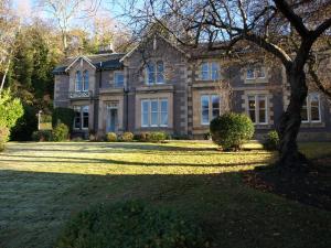 Sunbank House Metro Hotel