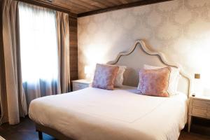 Standard Double or Twin Room room in Hotel Le Castel