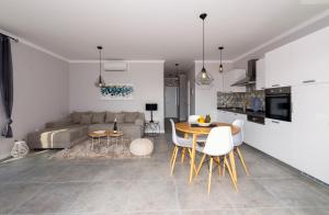 Petras Place - Sea view apartment
