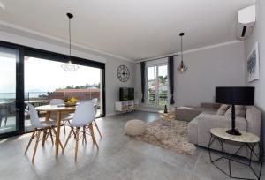 Petras Place - Sea view apartment