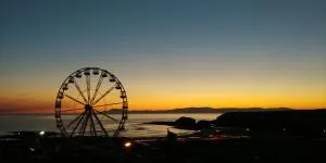 Palm Cove Bundoran Luxurious Sea View Balcony Free Wifi Netflix Sleeps 5 - Dunmuckrum