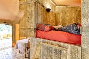 Tentes de luxe Glamping Tent Joy : photos des chambres