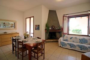 Costa Rei Villa in Prima Fila Mare con Ampio Giardino img16