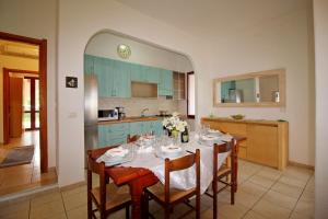 Costa Rei Villa in Prima Fila Mare con Ampio Giardino img19