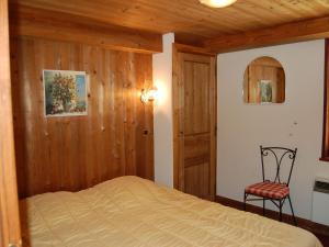 Chalets Beautiful Chalet in Champagny en Vanoise with Sauna : photos des chambres