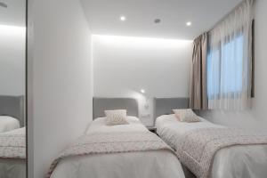 VV LOYANT CANTERAS "by henrypole home"