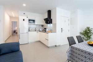 VV LOYANT CANTERAS "by henrypole home"