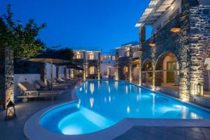 Zefi Hotel & Suites Paros Greece