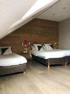 Hotels Logis Hotel-Restaurant Les Loges : photos des chambres