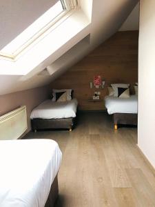 Hotels Logis Hotel-Restaurant Les Loges : photos des chambres