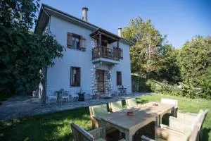 Eudora Full Guest House - Tsagarada