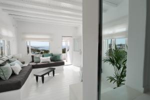 Ostraco Suites Myconos Greece