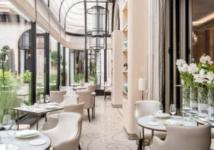 Hotels Four Seasons Hotel George V Paris : photos des chambres