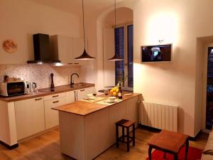 Incantevole Trilocale Nel Cuore Di Genova Genoa Italy J2ski